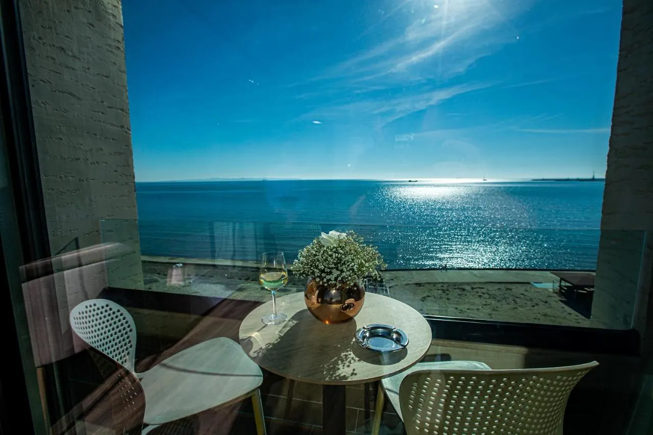 Royal G Hotel And Spa Durrës