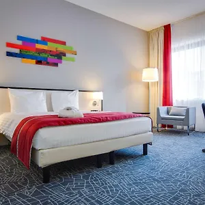 https://park-inn-by-radisson-amsterdam-airport-schiphol.amsterdamhotelsnl.com